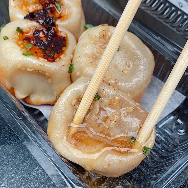 博多焼き小籠包1010 福岡天神店 （テンテン【旧店名】大壺秋） - 西鉄