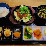 Tsukune iron plate set meal