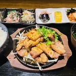 Bakumori tonteki set meal