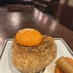 Yakitori Bado Kyuuyon - 焼きおにぎり卵黄のせ
