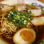 まるまつラーメン - うな重セット 1,100円 (醤油ラーメン)