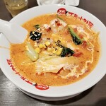 太陽のトマト麺 - 料理写真:プリプリ海老のトマトクリーム麺