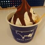 ヤスダヨーグルト - チョコソフトクリーム