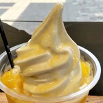 ディッパーダン - フラッフィーアイス 練乳マンゴーオレンジ