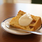 つむぐカフェ - いちじくのシフォンケーキ