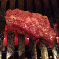 焼肉うしごろ 西麻布本店 - ずっと来たかった、うしごろ来た！
                厚切りハラミ！
                シメのラーメン美味しかったー。