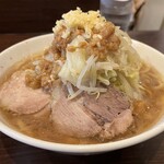 ピコピコポン - ラーメン(野菜,ニンニク,アブラ)