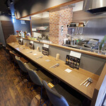 Bistro 6 - 