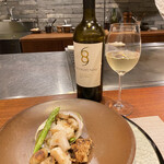 Steak&Wine Bocci - 鮑とおすすめの白ワイン