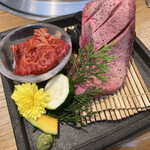 Yamagata Kurogewagyu Uyonezawagyuuyakiniku Kotora - 