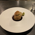 Alternative - ❼鮎のスフレ、黒ビールで煮込んだ鮎ののソース、ザキング（イチヂク）、山椒