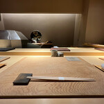 天ぷらあら木 - 綺麗な店内