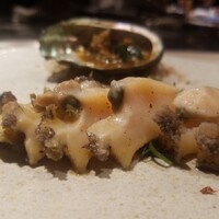 鉄板焼 ステーキ 北野坂 - 鮑　塩とバターのシンプルな味付け