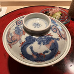 成生 - 最初は天丼。障泥烏賊、小海老などが入ります