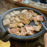 しみず - サムギョプサル焼き焼きー！