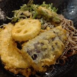 Toro Mugi - 野菜天蕎麦 アップ！