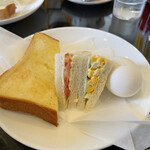 Fanshi Eru - アイスコーヒー 400円（ + モーニング 0円）
                      トーストプレートアップ