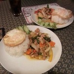 タイ料理サバイ・サバイ - 