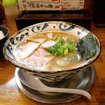 ジャクソンズ - 鰹本節とんこつ