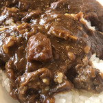 オバズ キッチン - 牛すじカレーのアップ