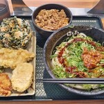 吉野家×はなまるうどん - 汁なし赤坦々(期間限定)大+天ぷら+ミニ牛丼