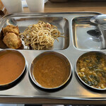 ロイヤルスパイス - バイキング　セルフ