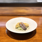 馳走西健一 - ・甘鯛鱗焼き、シャコ、玄米と浜名湖産 青海苔を使ったリゾット、新茶塩