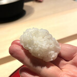 成生 - 炊き立てを志村さんに握っていただきます