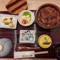 うなぎ和食 しら河 名駅店 - 