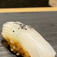 名古屋 栄 鮨 栄華 - 剣先イカ  酢橘と塩で