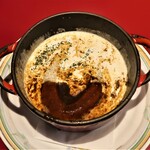 ピラミッド - 国産無塩ソーセージカレー　1,000円　