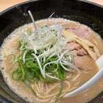 らーめん 伊藝 - 豚骨魚介らーめん(2022/6)