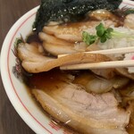 中華そば 鈴乃家 - チャーシューダブル（薬味玉ねぎマシ）…税込1000円