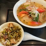 喜多方ラーメン 坂内 小法師  - 