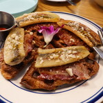 Sunny Days Monsarrat Ave Honolulu - 