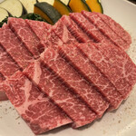 焼肉&手打ち冷麺 二郎 柳橋店 - 三郎コース 8000円
                                シャトーブリアンアップ