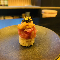 鮨 四 - 