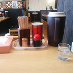 とん壱 - ２人掛けテーブル　卓上