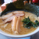 とん壱 - 醤油豚骨ラーメン