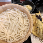 丸亀製麺 - 