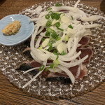 島唄・島料理 まぁじん - カツオの刺身