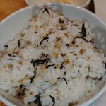 おぼんdeごはん - 五穀ひじきご飯