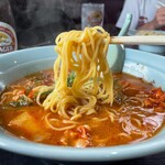 旭川ラーメン - スタミナラーメン中の麺