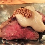 裕の輪 - 和牛ローストビーフ　茄子と粒マスタードのソース