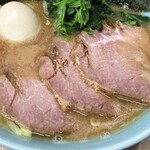 横濱ラーメン あさが家 - チャーシューはデフォは2枚。