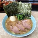 横濱ラーメン あさが家 - ラーメン850円麺硬め。海苔増し150円。