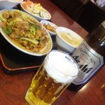 中国料理　華宮 - 回鍋肉はビールと共に