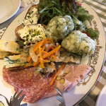 大衆イタリア食堂アレグロ - いつもながら前菜から楽しませてくれますゼッ！