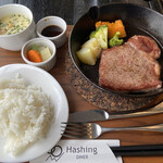 Hashing DINER - 近江牛サーロインステーキ、ライス、スープのセット