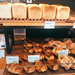 くじゃくベーカリー - 